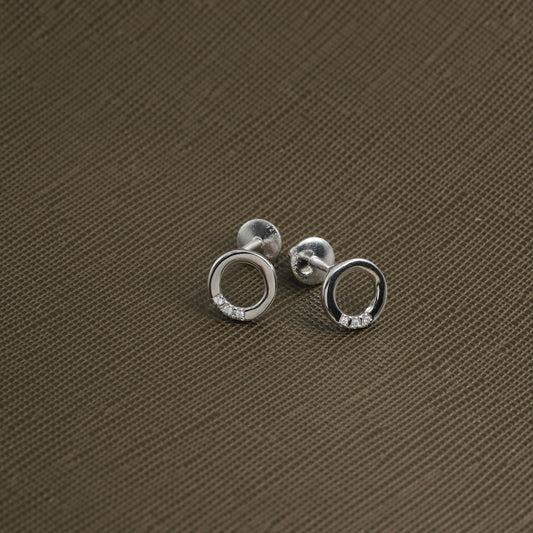 CIRCLE EARRINGS WITH ZIRCONIA STONES - STERLING SILVER