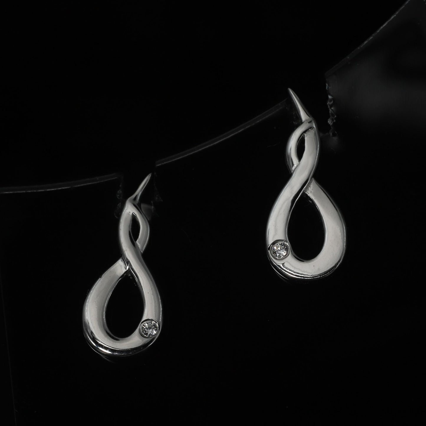 INFINITY EARRINGS - STERLING SILVER