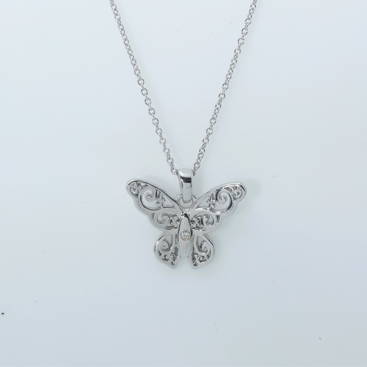 CHARMING BUTTERFLY NECKLACE - STERLING SILVER