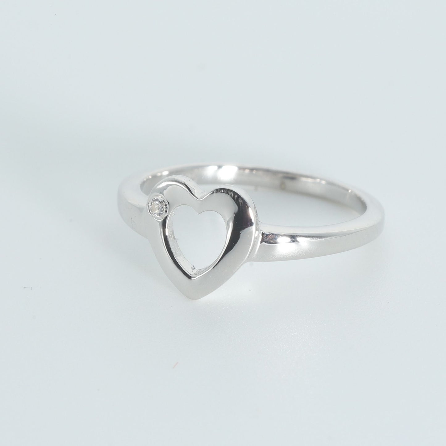 HEART SHAPED RING - STERLING SILVER